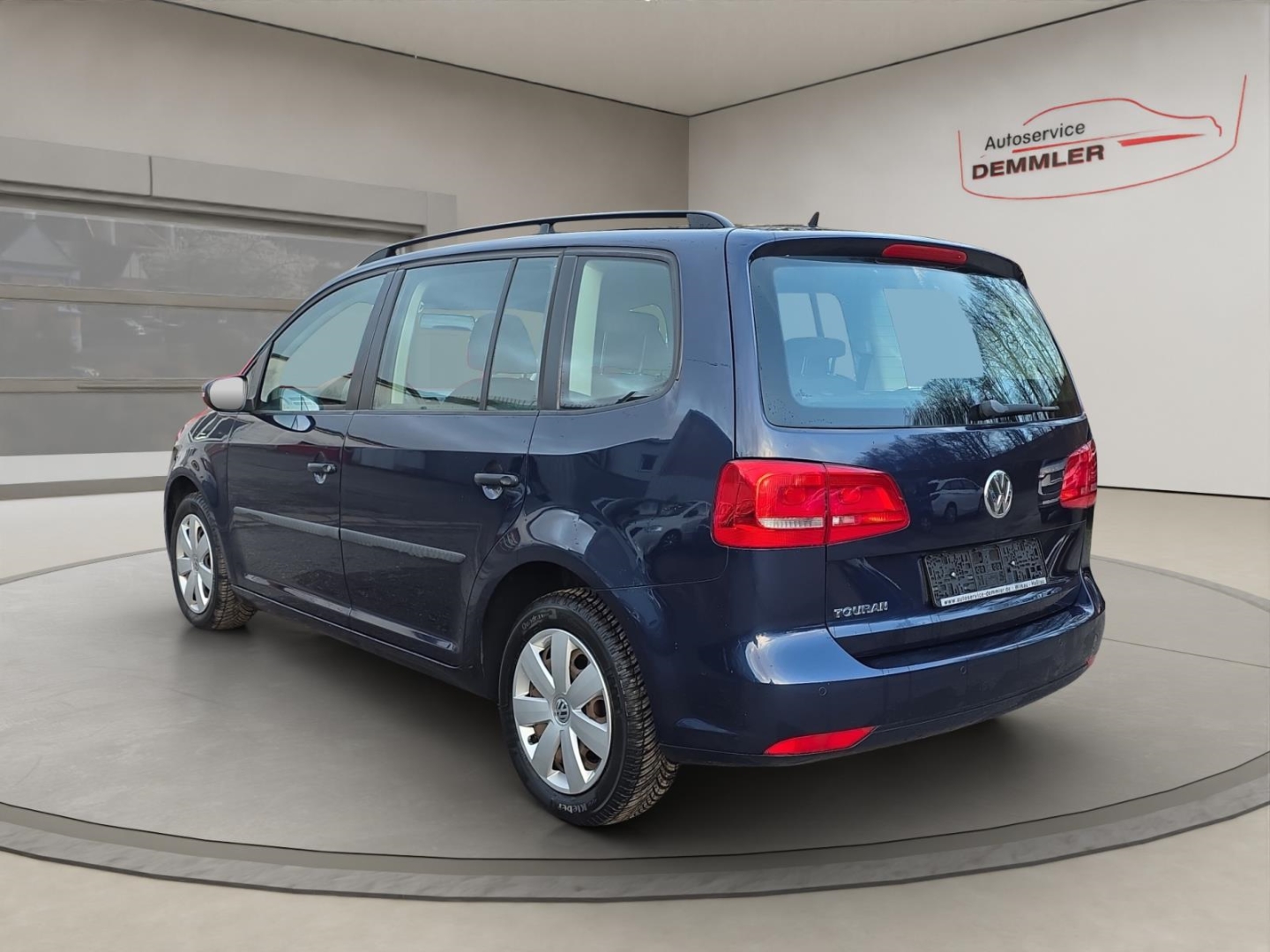 VW Touran 7-Sitzer, Climatic, PDC, Sitzheizung, night blue metallic (blau) – Bild 7