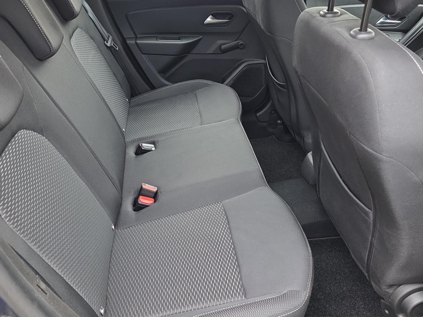 Dacia Duster II Comfort,Klima,Tempomat,Sitzheizung,PDC, blau cosmos – Bild 10