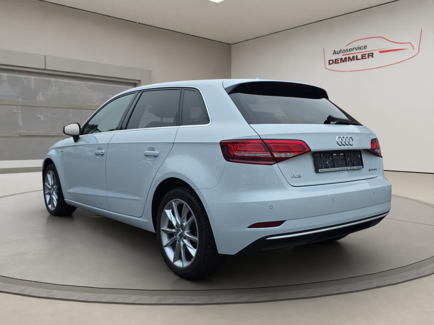 Audi A3 Sportback g-tron sport,Xenon,Navi,Tempomat,Climatronic,Sitzheizung, gletscherweiß metallic – Bild 7