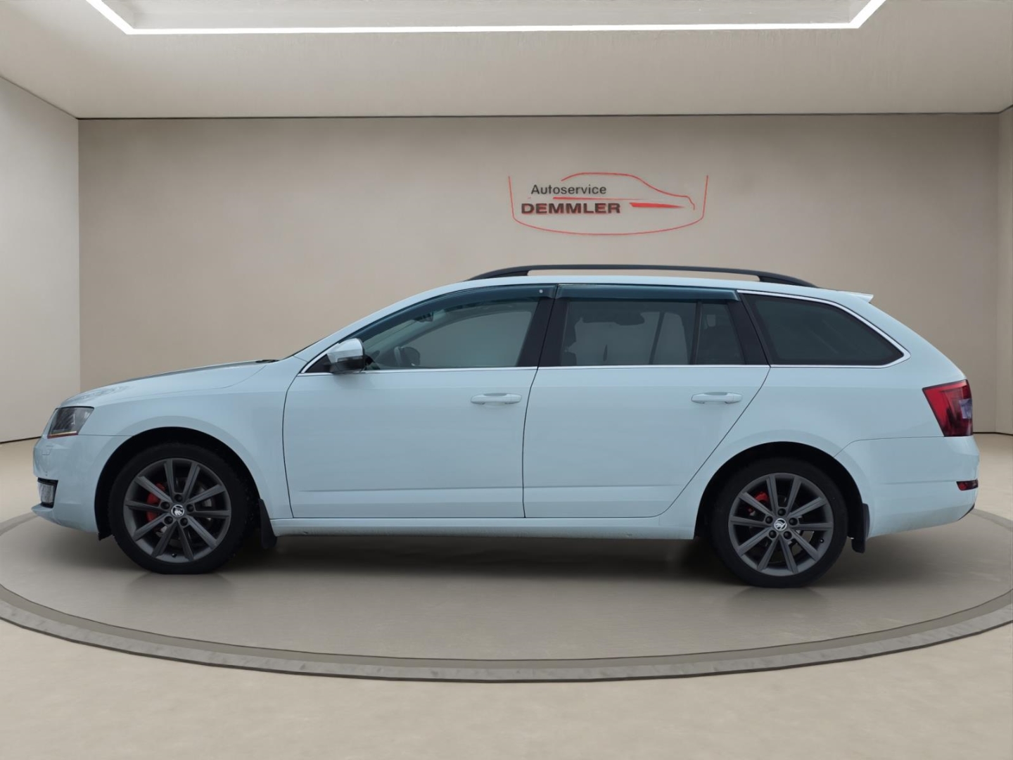 Skoda Octavia Style,Navi,Xenon,P.-Dach,Climatronic,Tempomat,Sitzheizung, laser-weiss – Bild 8