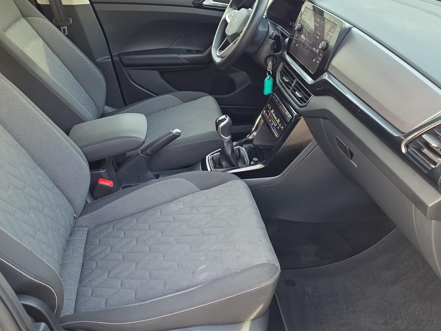 VW T-Cross 1.0 TSI Life, LED, Climatronic,ACC,PDC,Tempomat, deep black perleffekt (schwarz) – Bild 9