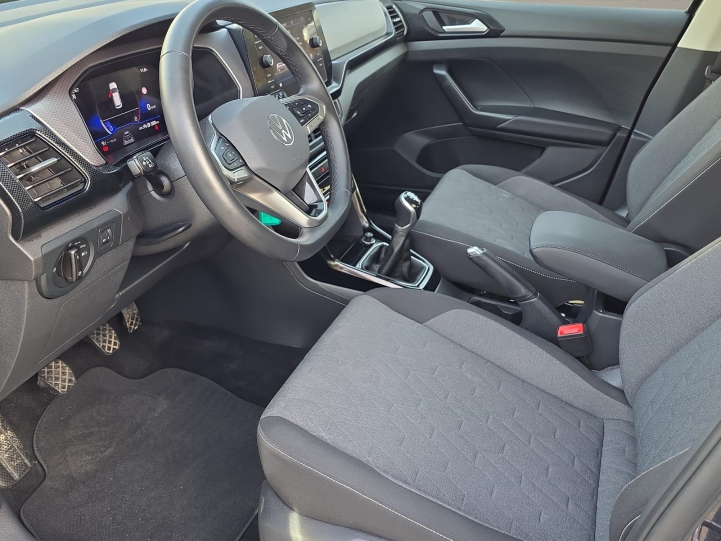 VW T-Cross 1.0 TSI Life, LED, Climatronic,ACC,PDC,Tempomat, deep black perleffekt (schwarz) – Bild 13