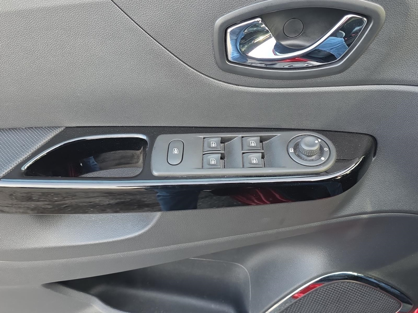 Renault Captur XMOD,Navi,Climatronic,Sitzheizung,Tempomat,PDC, rot – Bild 15