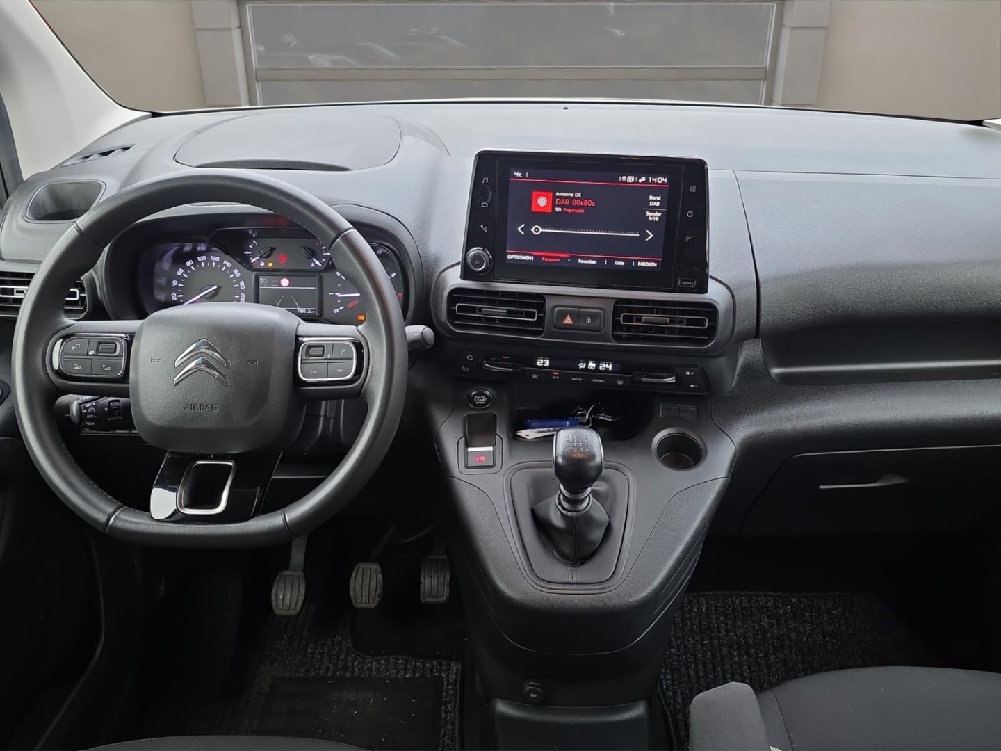 Citroen Berlingo MPV Feel M,Klima,Tempomat,R.Kamera,PDC, lack grau artense/typ aussenverkleidung metallic-lackierung – Bild 11