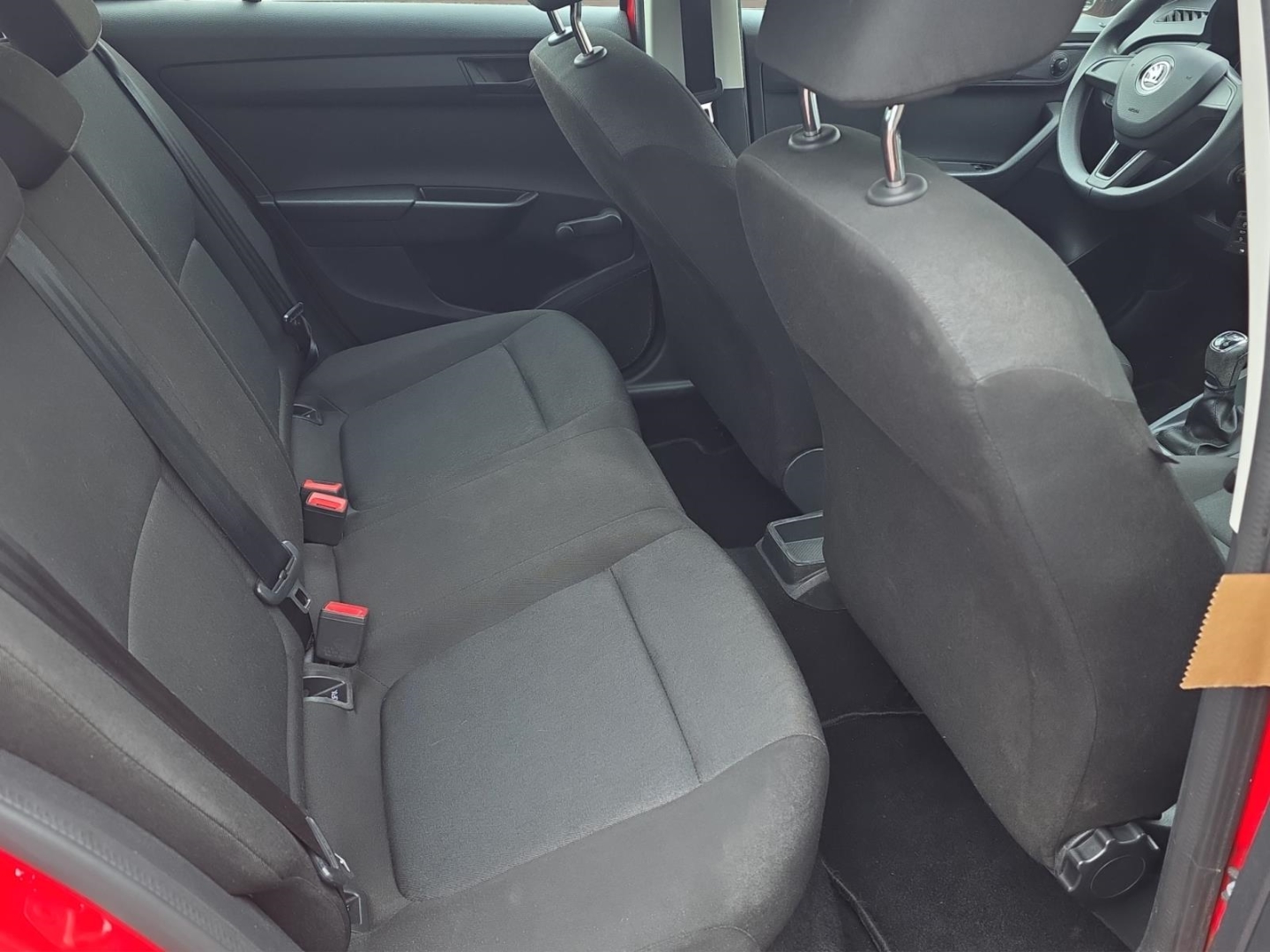 Skoda Fabia Cool Plus 1.0 Klima, Sitzheizung, Radio MP3, corrida-rot – Bild 10