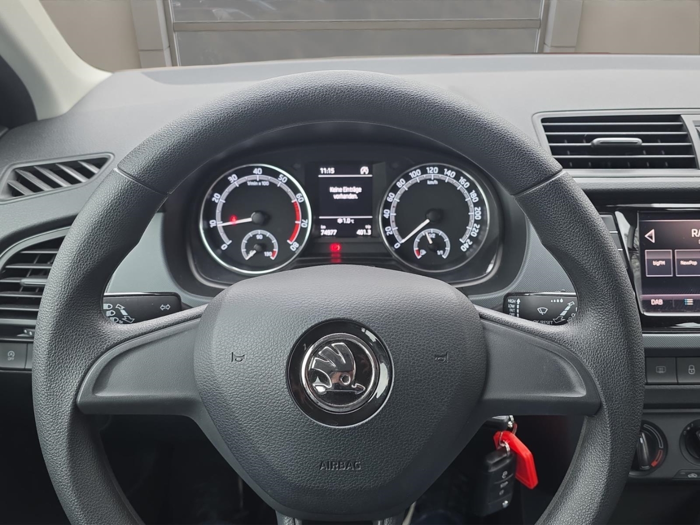 Skoda Fabia Cool Plus 1.0 Klima, Sitzheizung, Radio MP3, corrida-rot – Bild 15