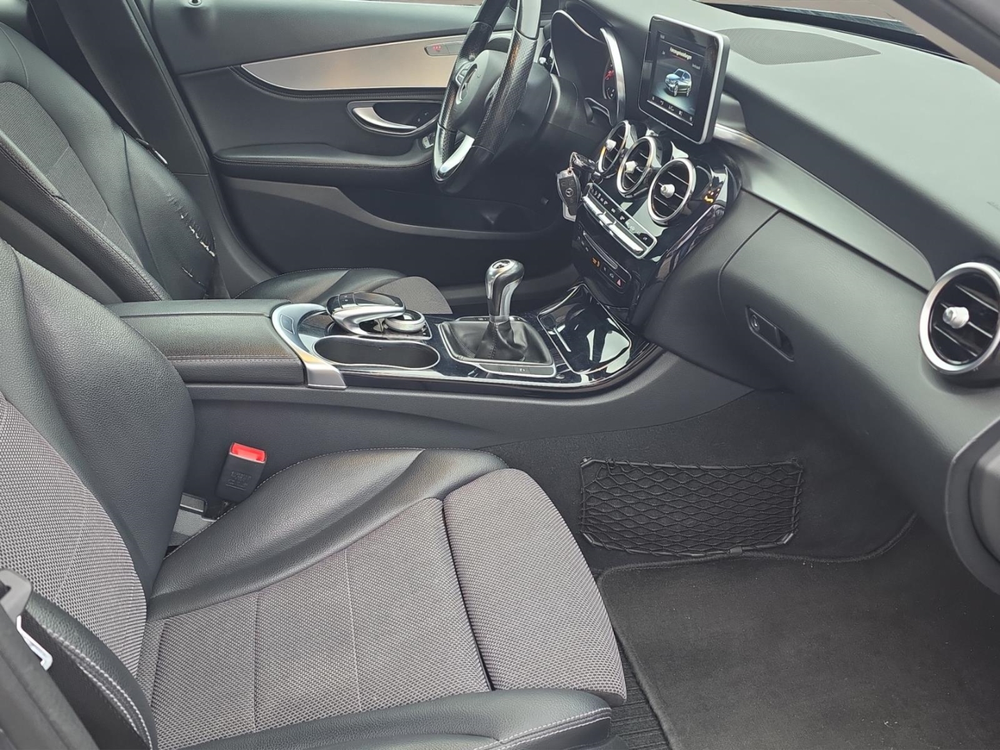 Mercedes-Benz C 200 T-Modell,LED,Navi,AHK,Climatronic,, tenoritgrau - metalliclack – Bild 9