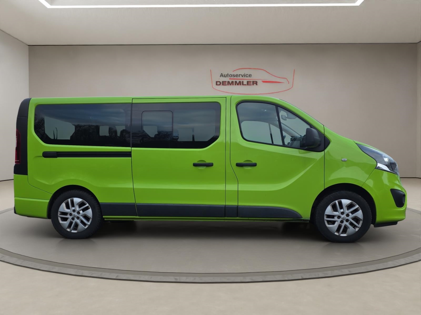 Opel Vivaro B Kombi L2, Klima,AHK,Tempomat,Parksensoren, mamba gruen (s) – Bild 4