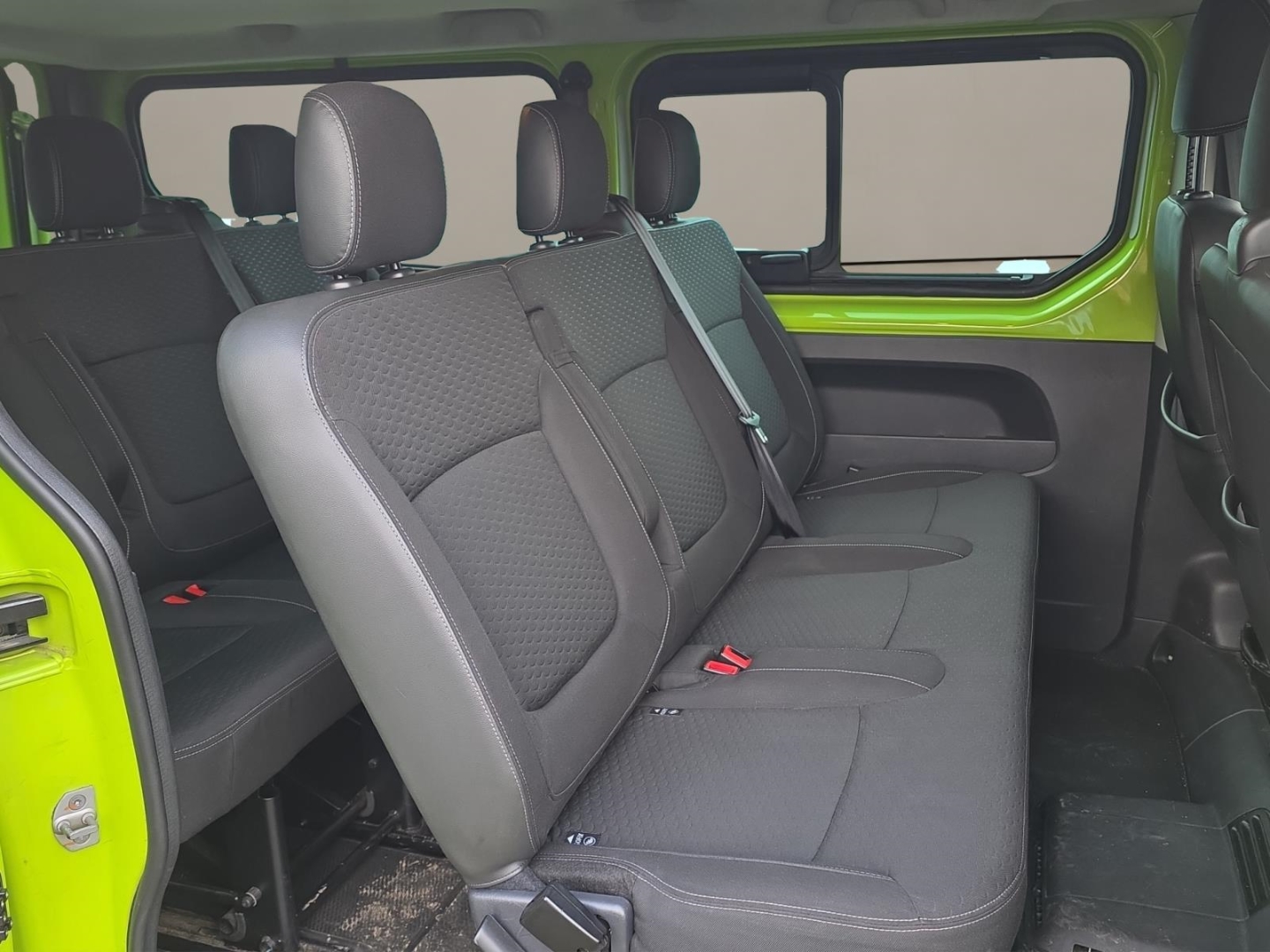 Opel Vivaro B Kombi L2, Klima,AHK,Tempomat,Parksensoren, mamba gruen (s) – Bild 10