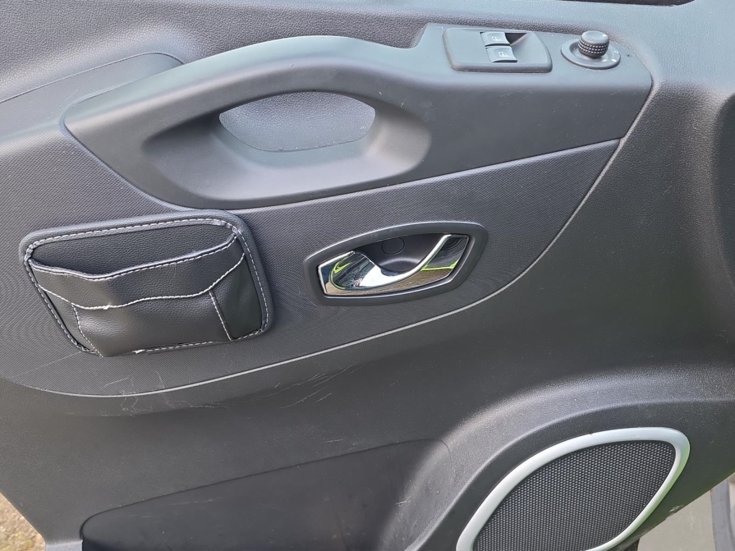 Opel Vivaro B Kombi L2, Klima,AHK,Tempomat,Parksensoren, mamba gruen (s) – Bild 14