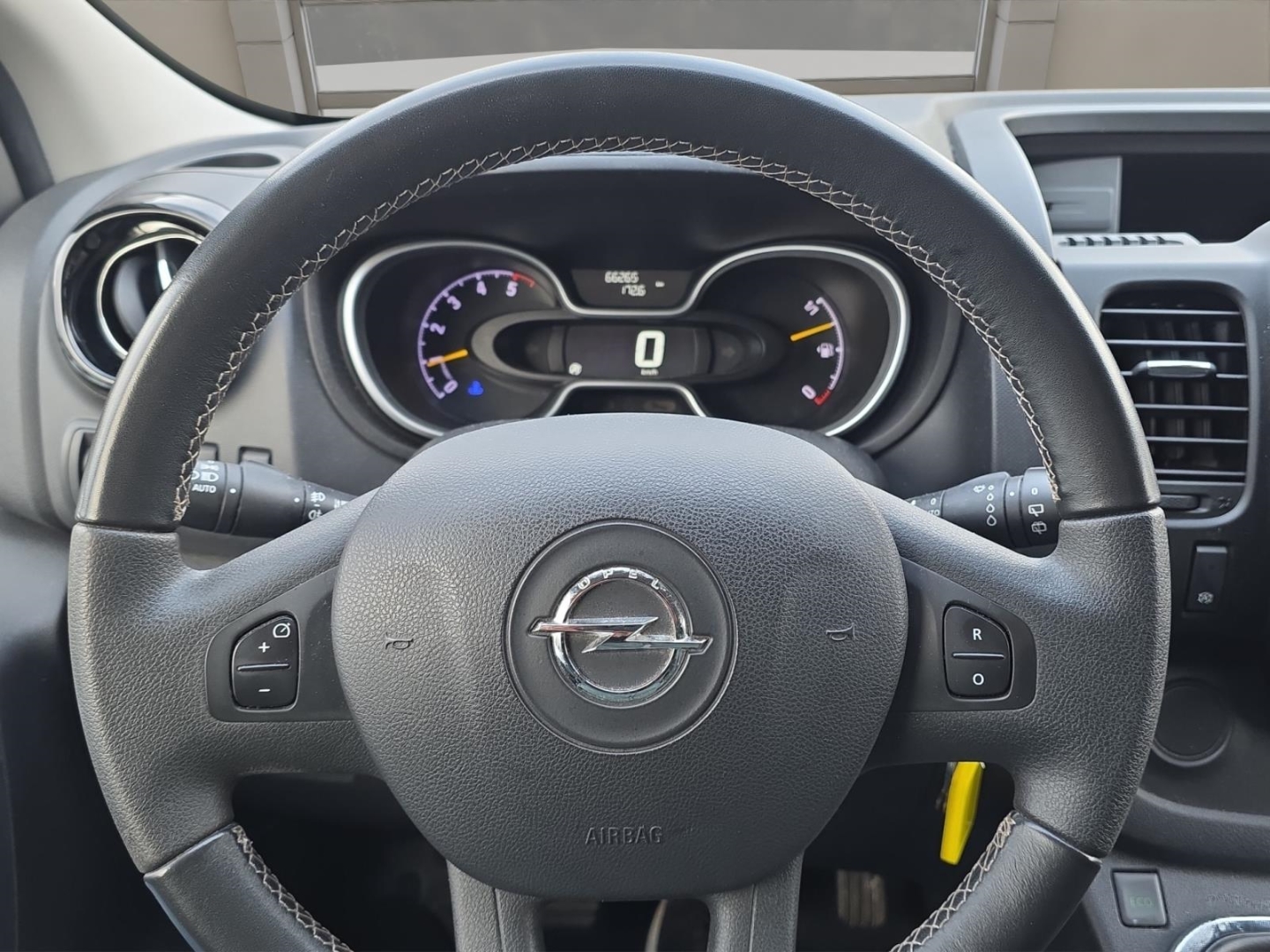 Opel Vivaro B Kombi L2, Klima,AHK,Tempomat,Parksensoren, mamba gruen (s) – Bild 15