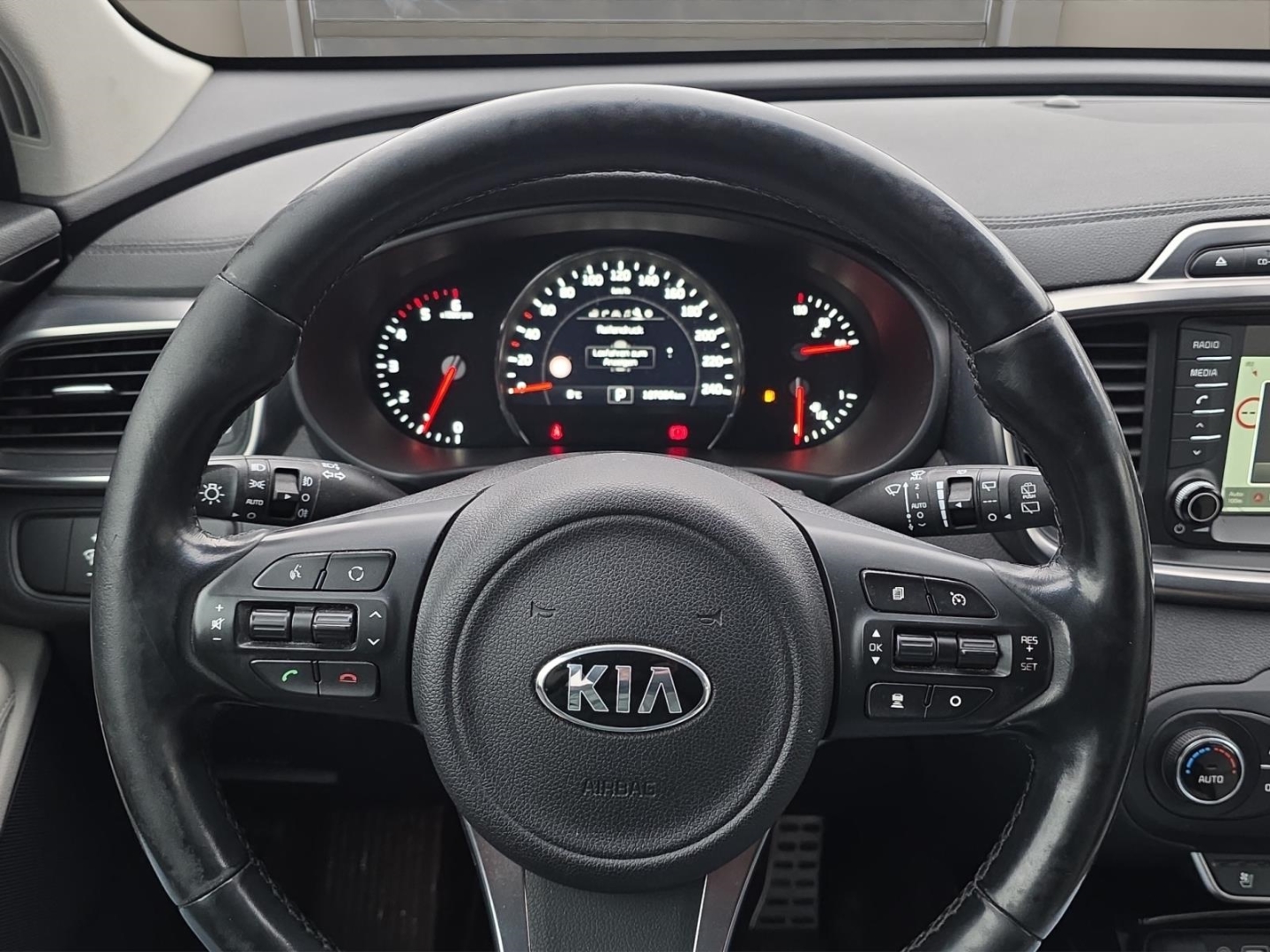 Kia Sorento Platinum Edition 4WD,AHK, Vollausstattung, (swp) snow white pearl met (weiss) – Bild 15