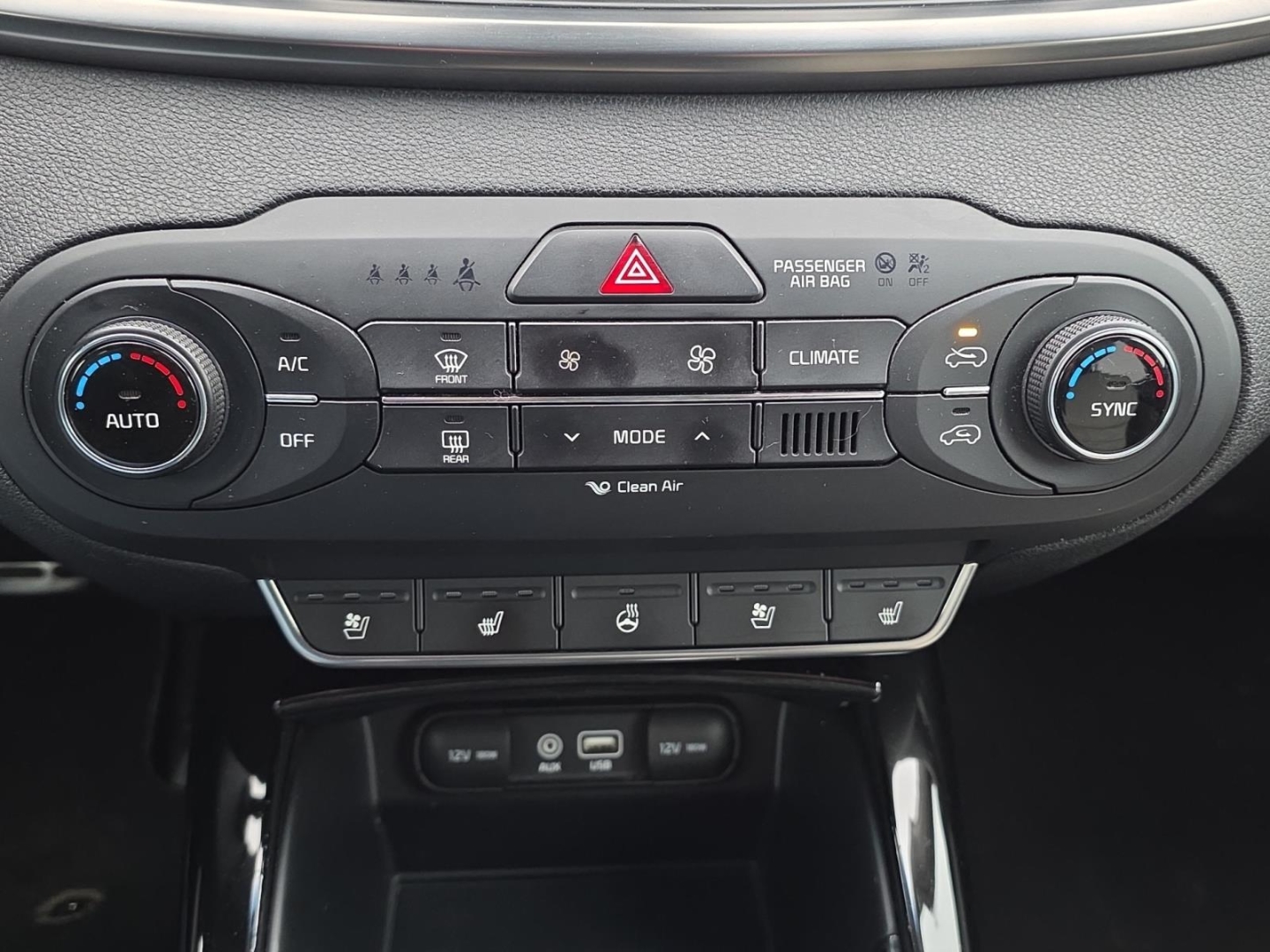 Kia Sorento Platinum Edition 4WD,AHK, Vollausstattung, (swp) snow white pearl met (weiss) – Bild 17