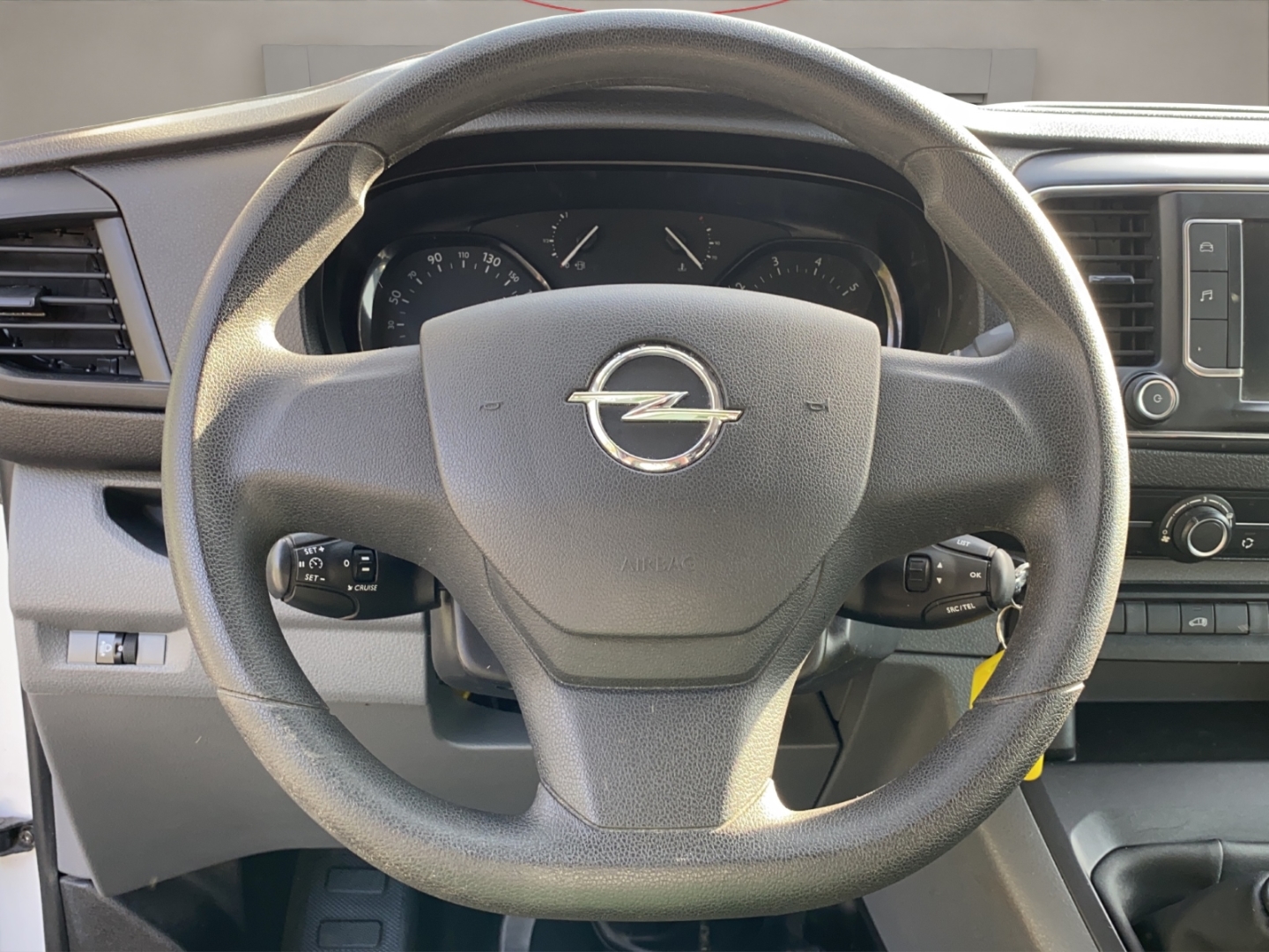 Opel Vivaro Kasten Edition L 2.0, Klima, PDC, Sitzheizung, jade weiss/arktis weiss – Bild 10