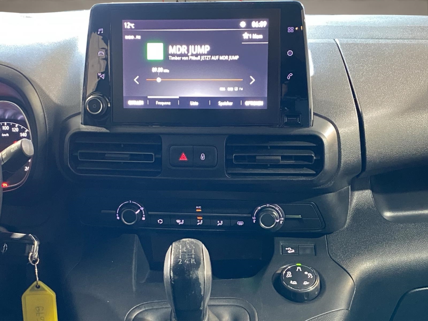 Opel Combo Life 1.5 D EU6d-T,Winter-P., Klima,Parksensoren, mondstein grau/e:vulkan grau – Bild 14