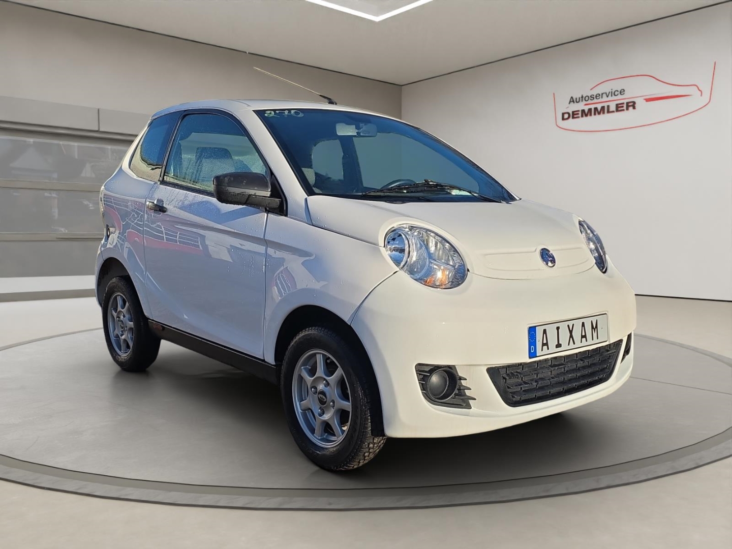 Aixam City Mopedführerscheinauto 45 km/h, weiss – Bild 3
