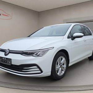 VW Golf VIII Life 1.5 TSI,Climatronik,LED,Parksensoren, pure white (weiss)