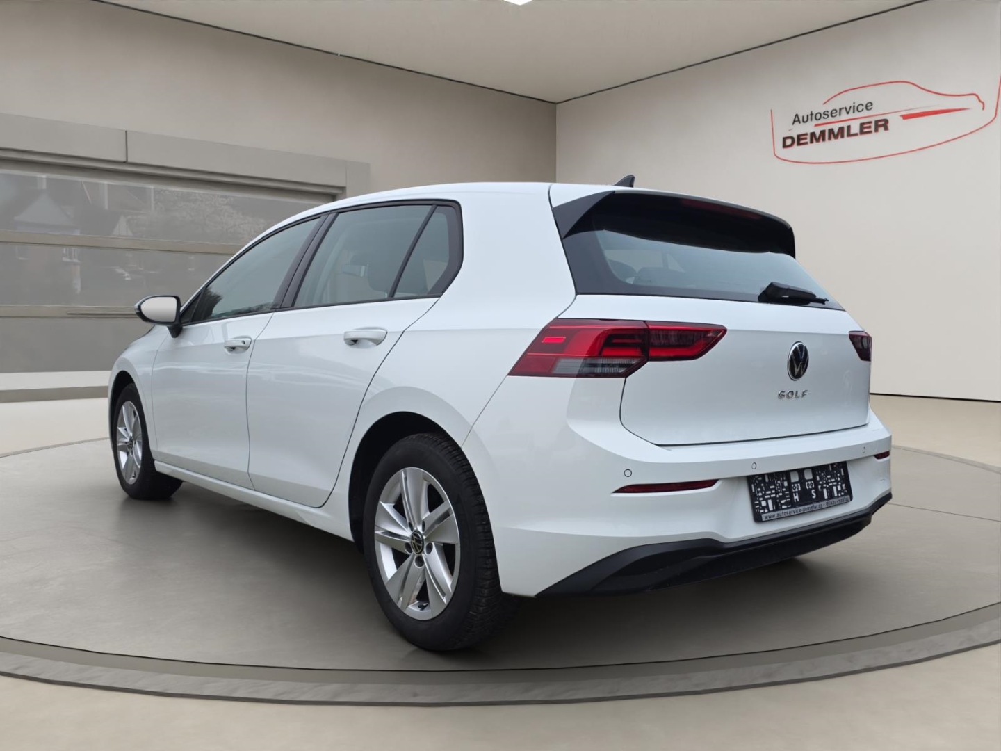 VW Golf VIII Life 1.5 TSI,Climatronik,LED,Parksensoren, pure white (weiss) – Bild 7