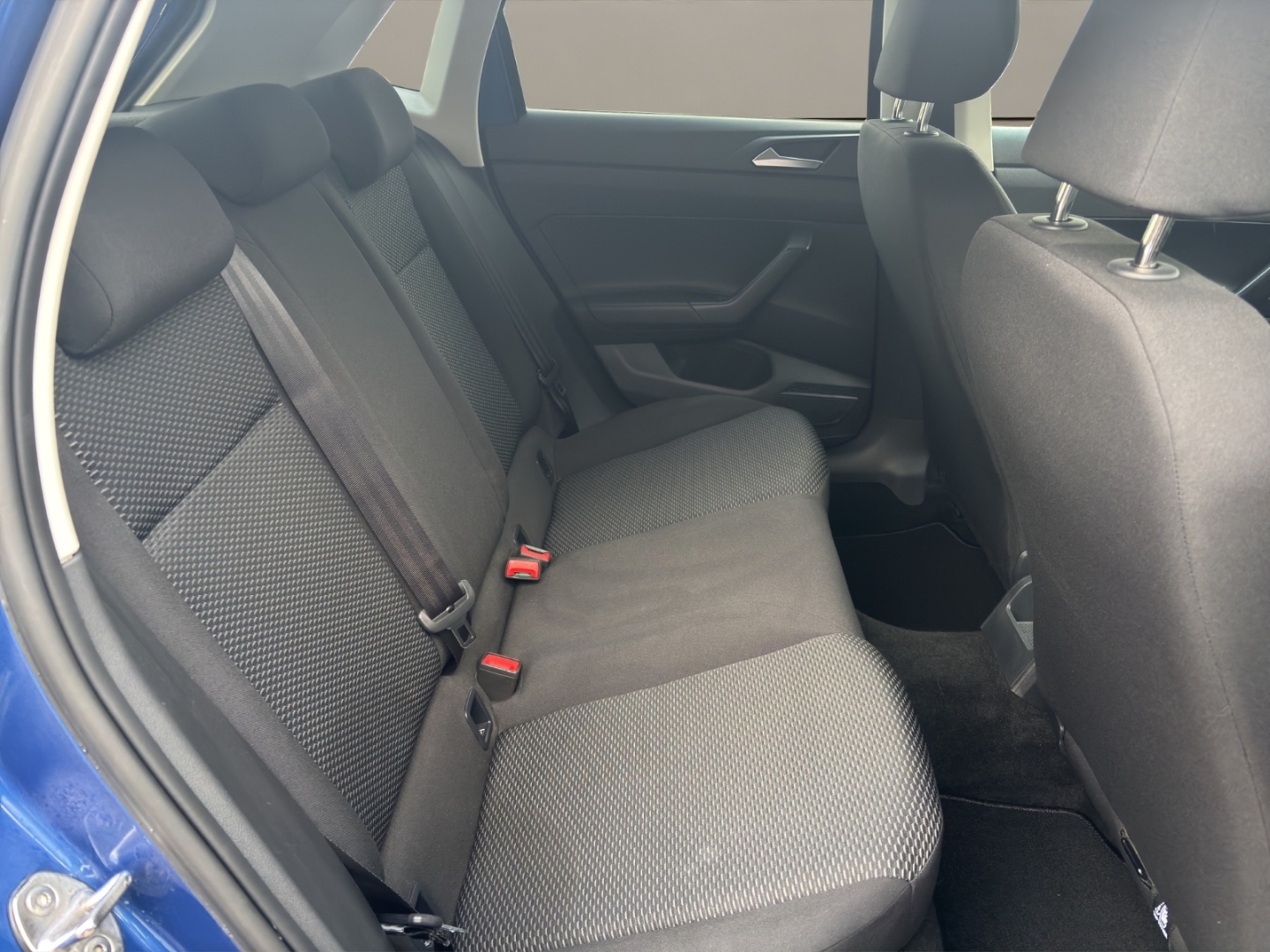 VW Polo VI ,Klimaanlage, LED-Scheinwerfer, PDC, DAB, reef blue metallic (blau) – Bild 10