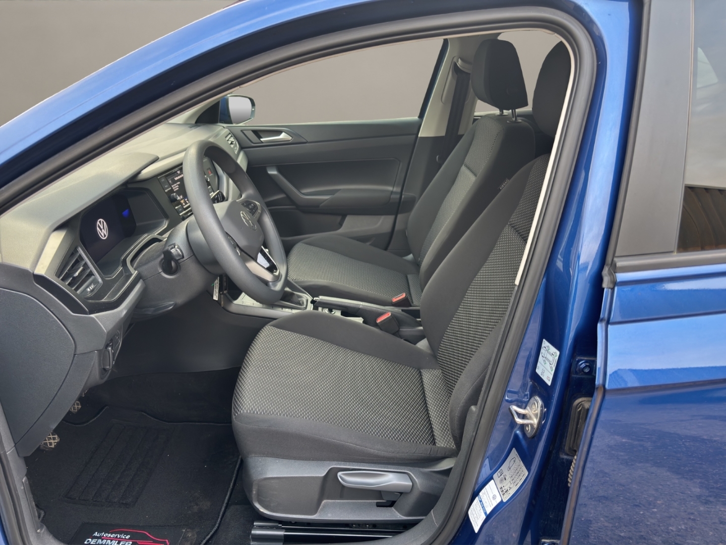 VW Polo VI ,Klimaanlage, LED-Scheinwerfer, PDC, DAB, reef blue metallic (blau) – Bild 13