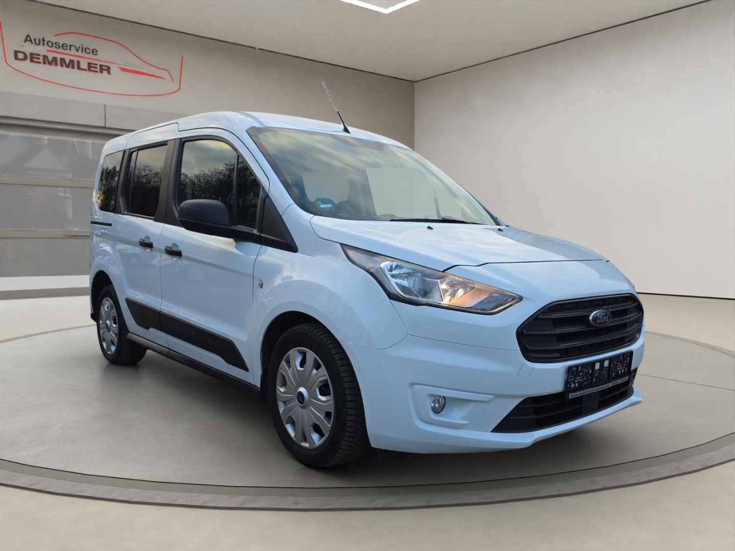 Ford Tourneo Connect 1.5 TdCI Klima,Tempomat,Frontscheibenheizung, frost-weiß – Bild 3
