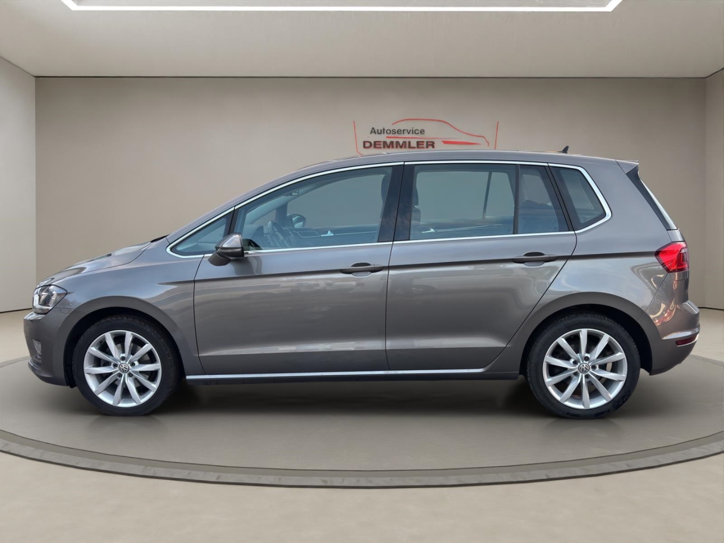 VW Golf Sportsvan VII Highline,Xenon,Navi,AHK,Winter-P.,Tempomat, limestone grey metallic (grau) – Bild 8