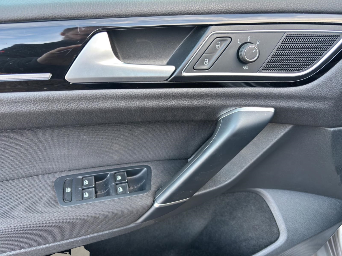 VW Golf Sportsvan VII Highline,Xenon,Navi,AHK,Winter-P.,Tempomat, limestone grey metallic (grau) – Bild 14