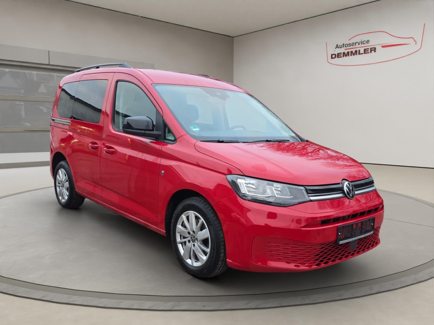 VW Caddy Life 1.5 TSI,Climatronic,Tempomat,Winter-P.,PDC, kirschrot – Bild 3