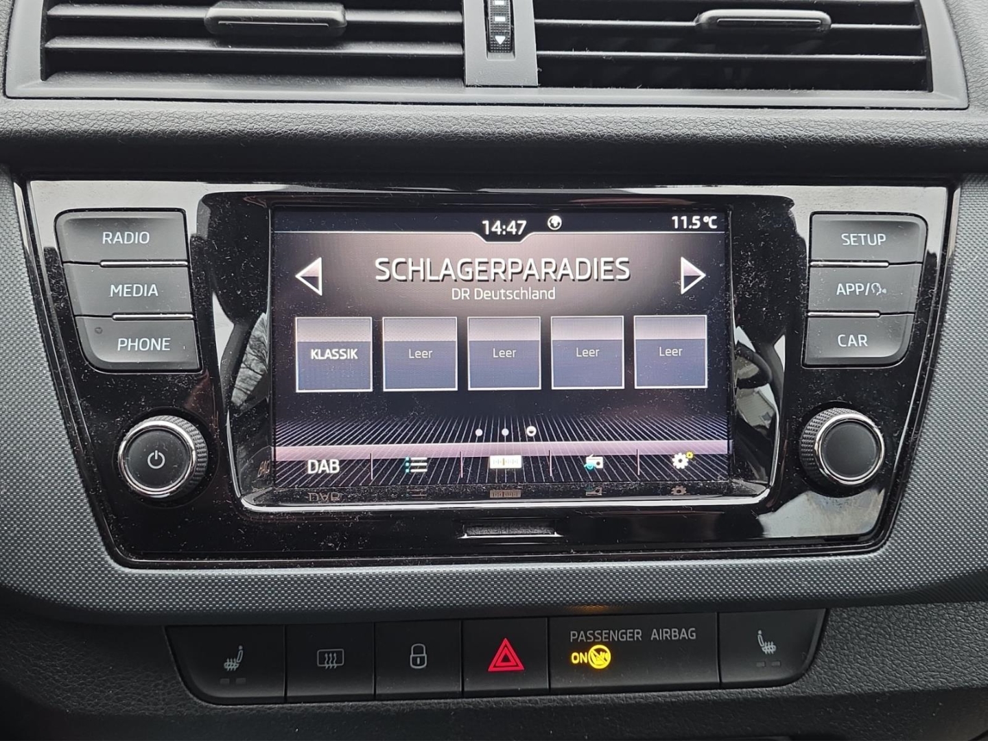 Skoda Fabia Combi 1.0 TSI Cool Plus, Klima, Parksensoren, DAB-Radio, energy blau – Bild 16