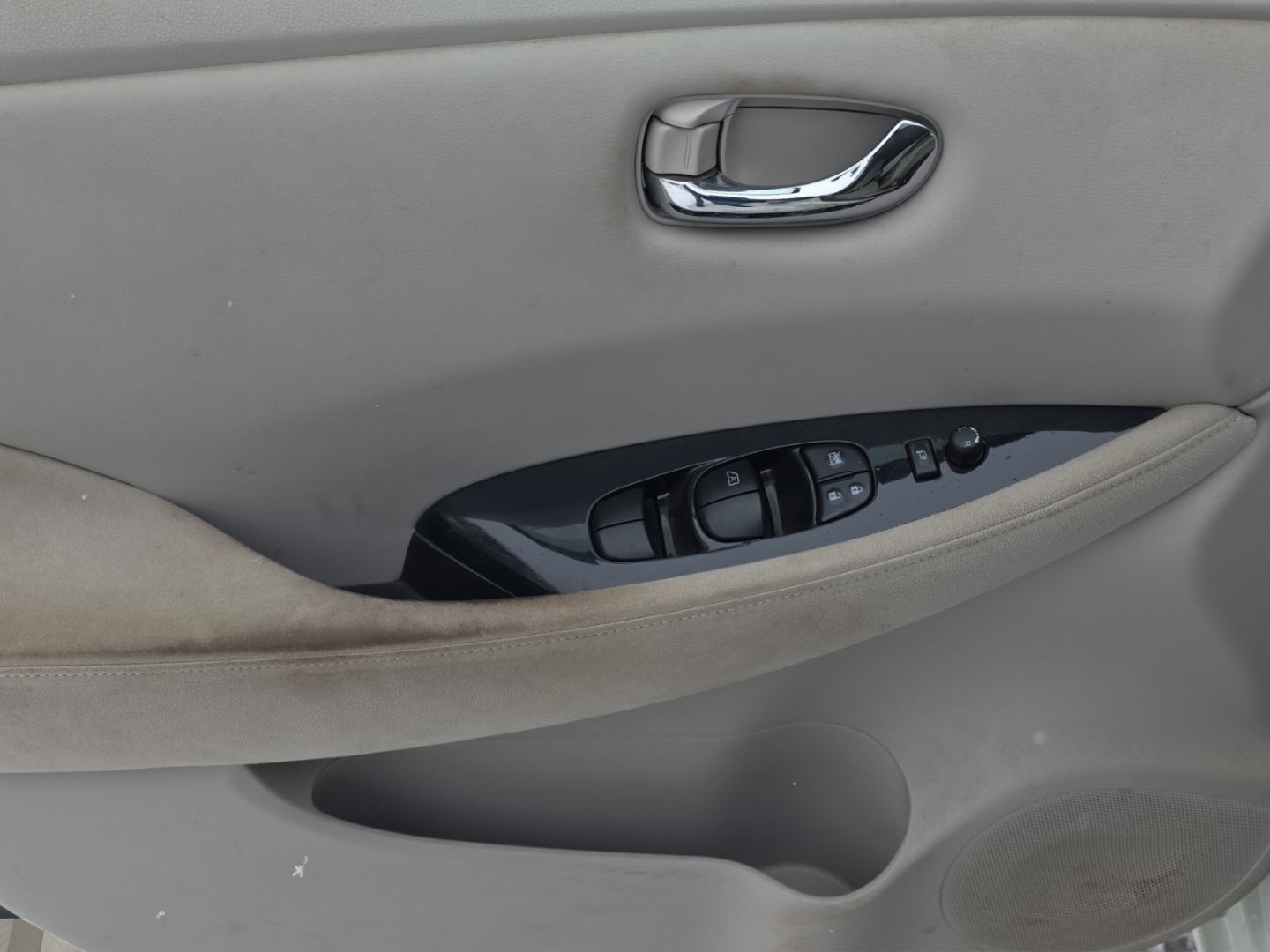 Nissan Leaf Klimaautomatik, Sitzheizung, Navi, Tempomat, white pearl (m) (weiss) – Bild 14