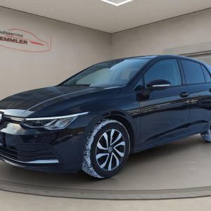 VW Golf VIII 1.5 TSI. LED, Navi, ACC, Winter-P.,, deep black perleffekt (schwarz)