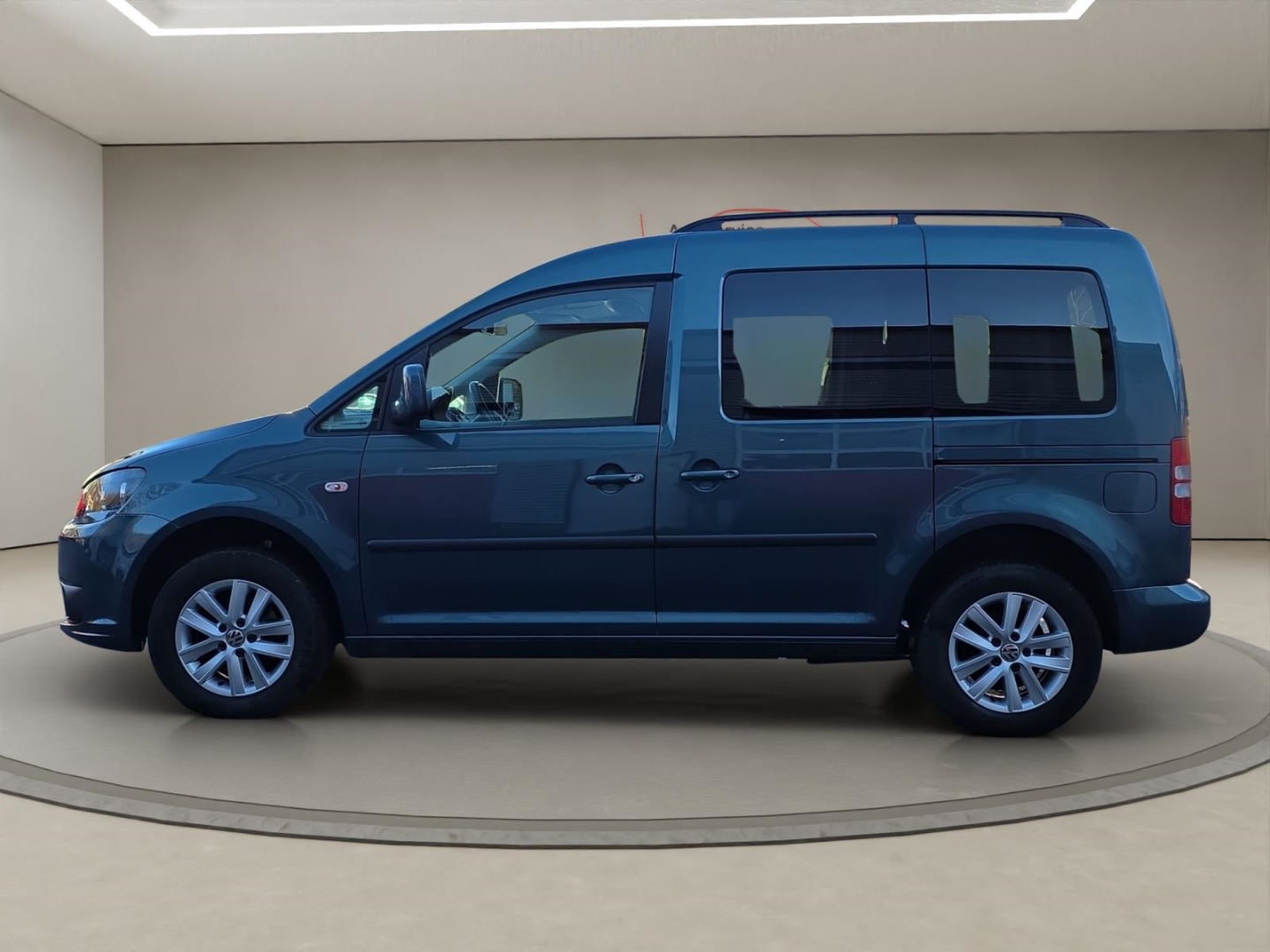 VW Caddy 1.6 TDI,Climatronic,PDC,Sitzheizung,Tempomat, bambusgarden green metallic (gruen) – Bild 8