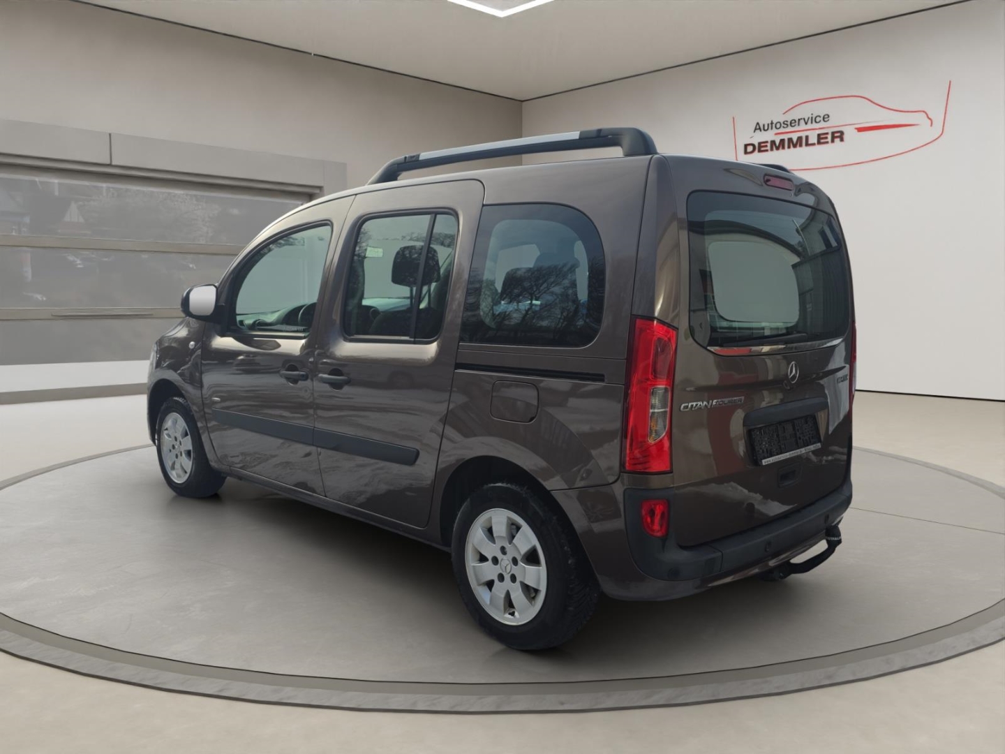 Mercedes-Benz Citan Klima,Anhängerkupplung, Sitzheizung, PDC, limonitbraun metallic – Bild 7