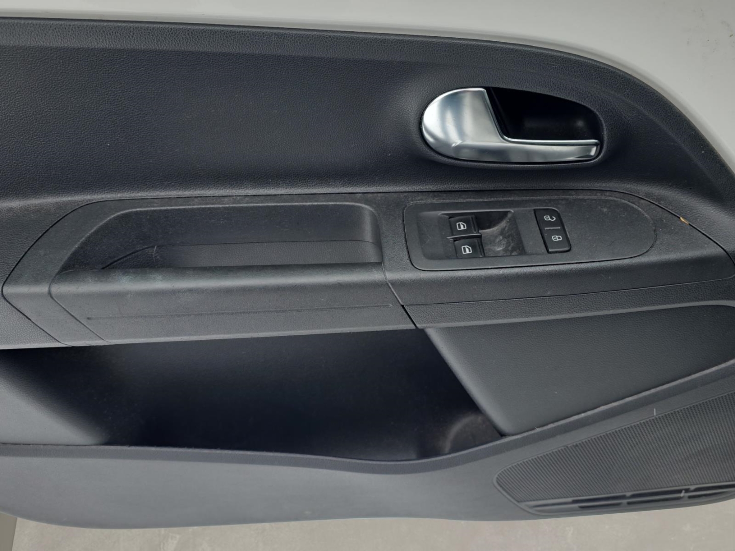 VW up! move 1.0 Klima, PDC, Bluetooth,Tempomat, white (weiss) – Bild 14