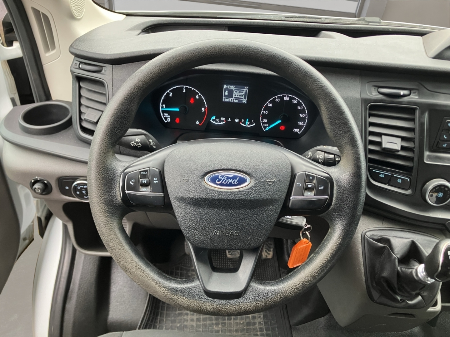 Ford Transit Pritsche L2 Doppelkabine, Klima, AHK, frost-weiß – Bild 10