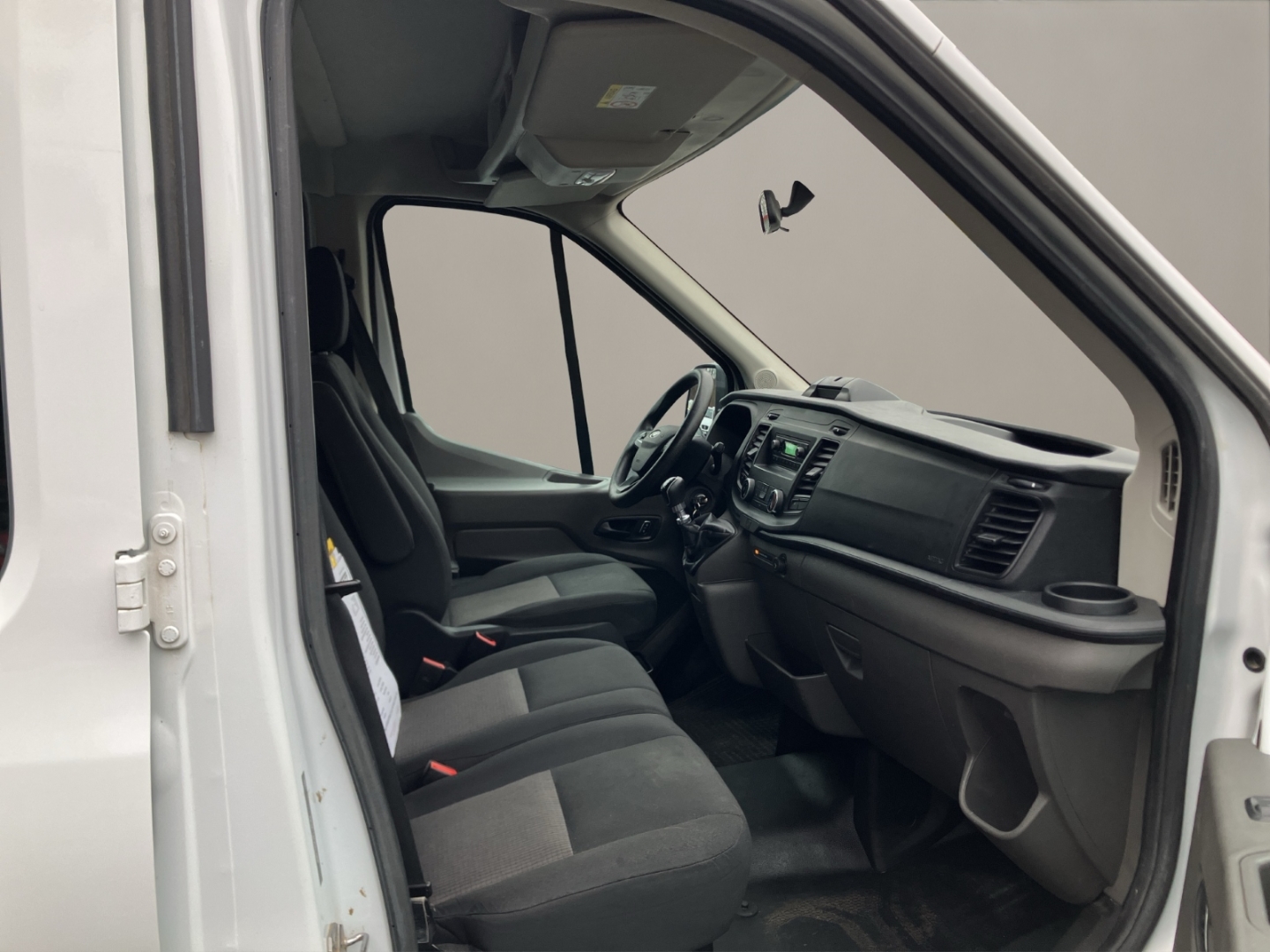 Ford Transit Pritsche L2 Doppelkabine, Klima, AHK, frost-weiß – Bild 15