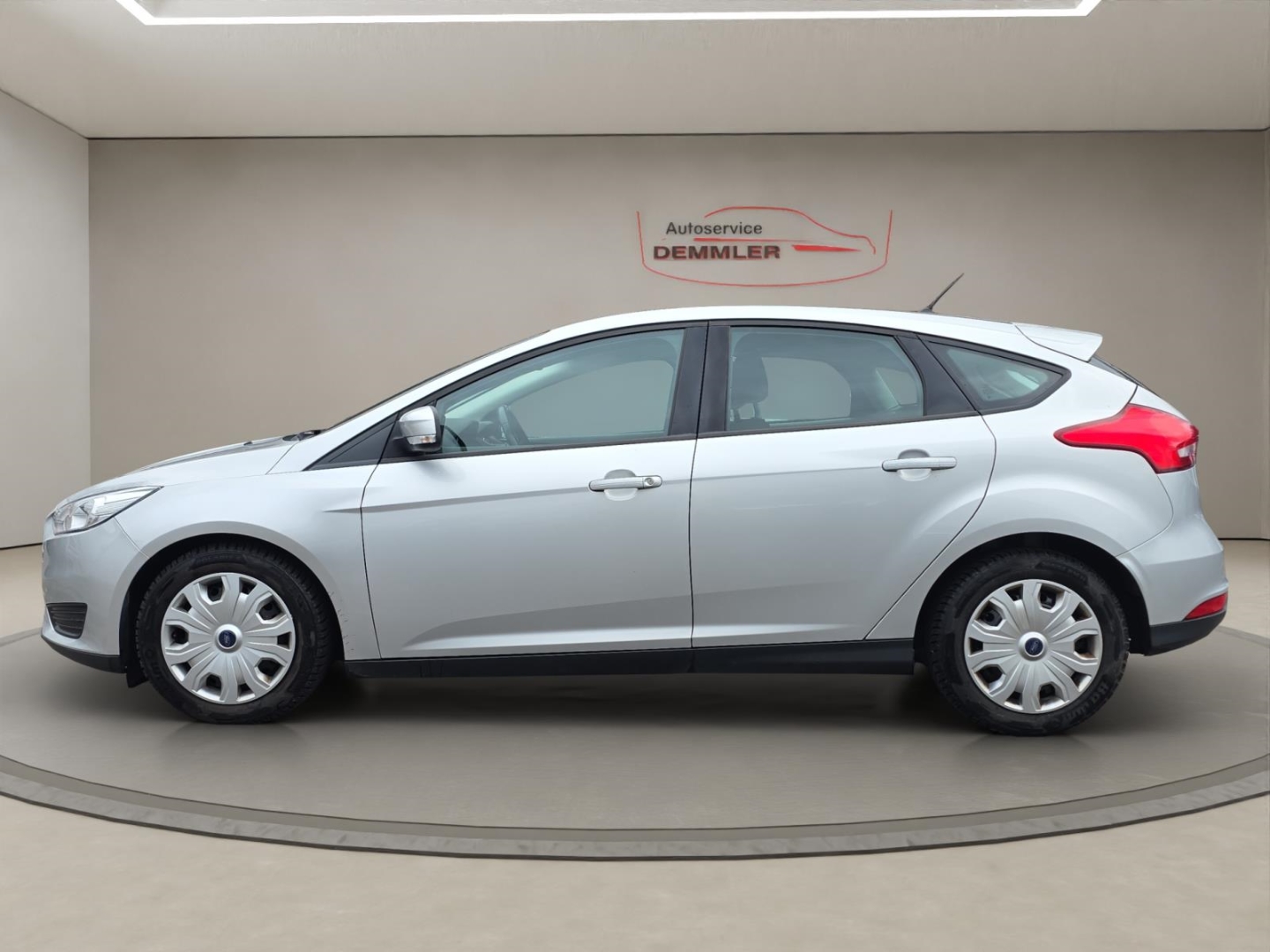 Ford Focus Trend 1.0 Klima *Motor neu*, polar-silber metallic – Bild 8