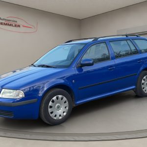 Skoda Octavia Combi Tour 1.6 , Klima ,Anhängerkupplung, dynamic-blau