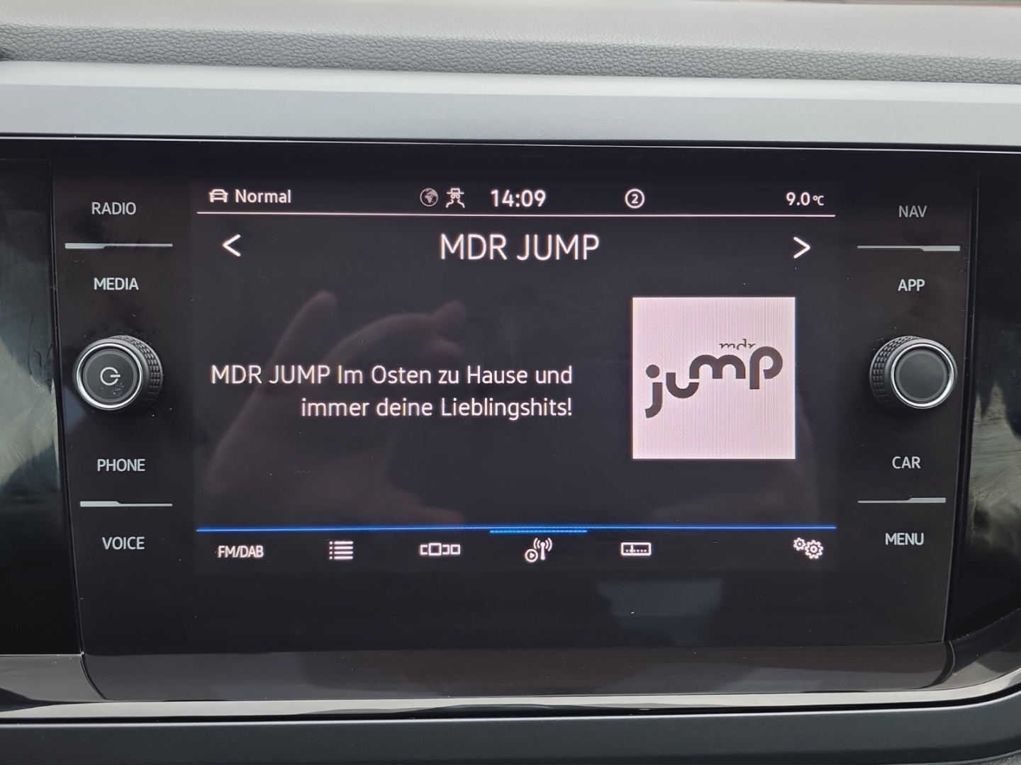 VW Taigo R-Line 1.0 TSI, Climatronic,R.Kamera,LED,ACC, visual green metallic (gruen) – Bild 16