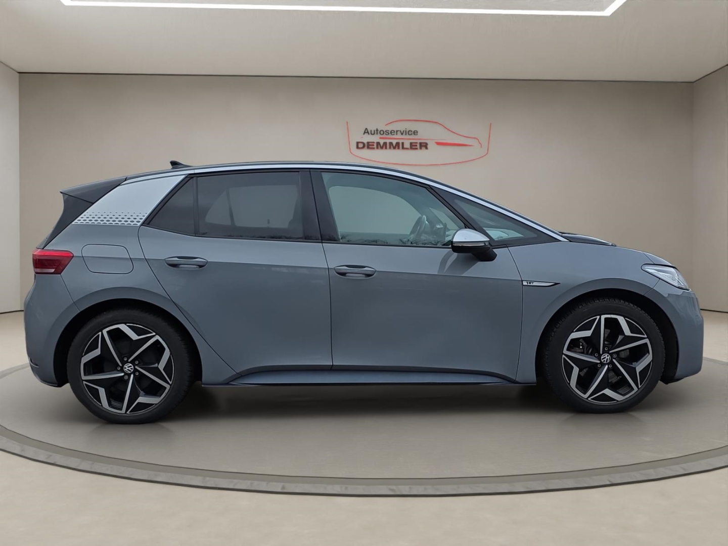 VW ID.3 Pro Performance, Plus,Navi,LED,Winter-P.,Tempomat, mondsteingrau – Bild 4