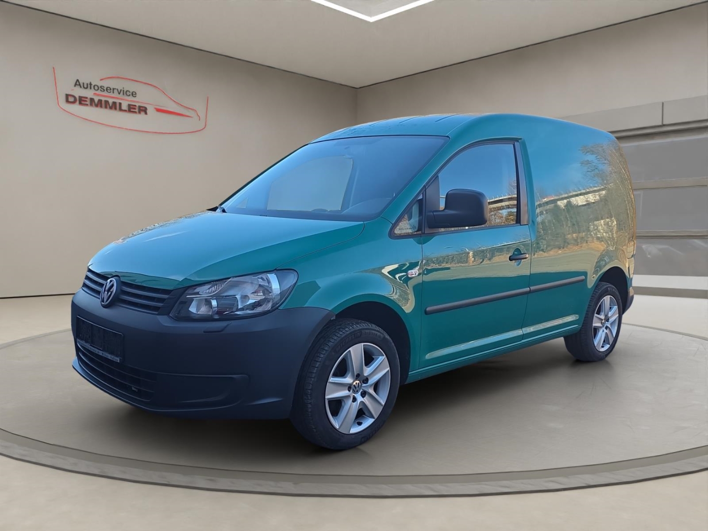 VW Caddy 1.6 TDI,Climatronic,Tempomat,AHK,Sitzheizung, gruen