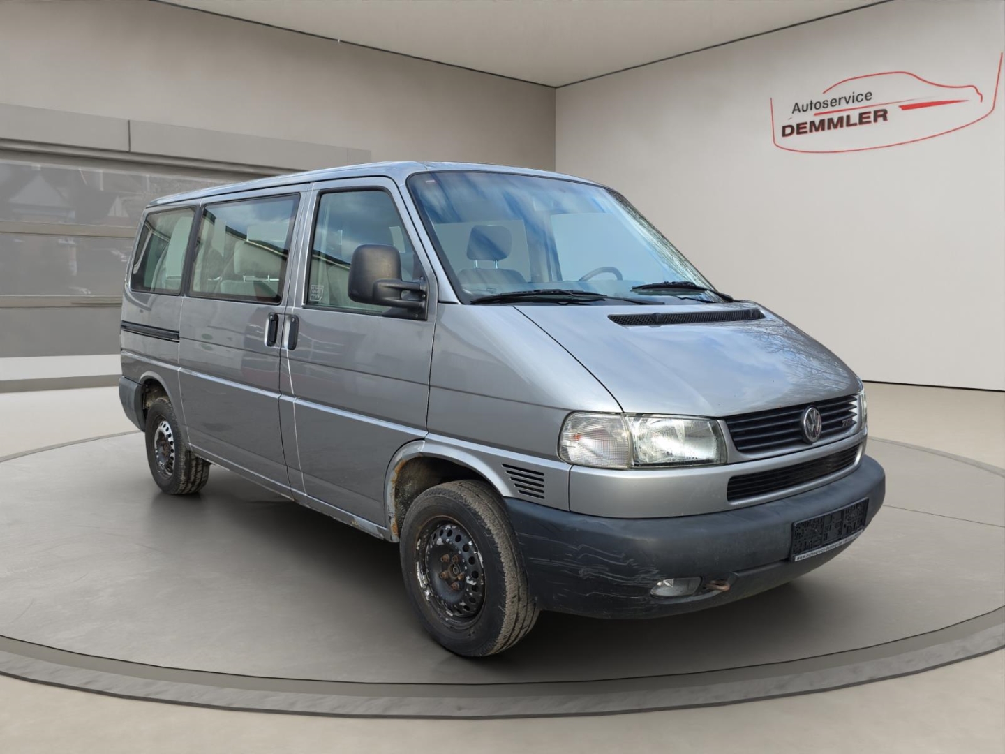VW T4 Caravelle 2.5 TDI, Klimaautomatik, AHK,ohne Gewährleistung, silbergrau metallic – Bild 3