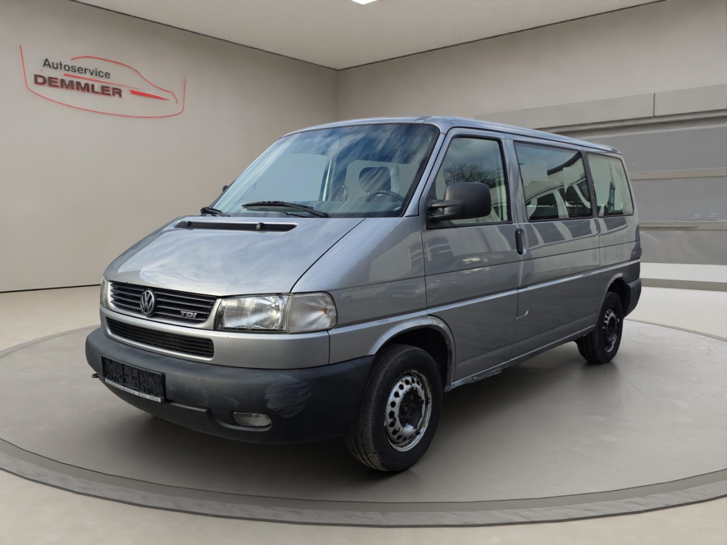 VW T4 Caravelle 2.5 TDI, Klimaautomatik, AHK,ohne Gewährleistung, silbergrau metallic