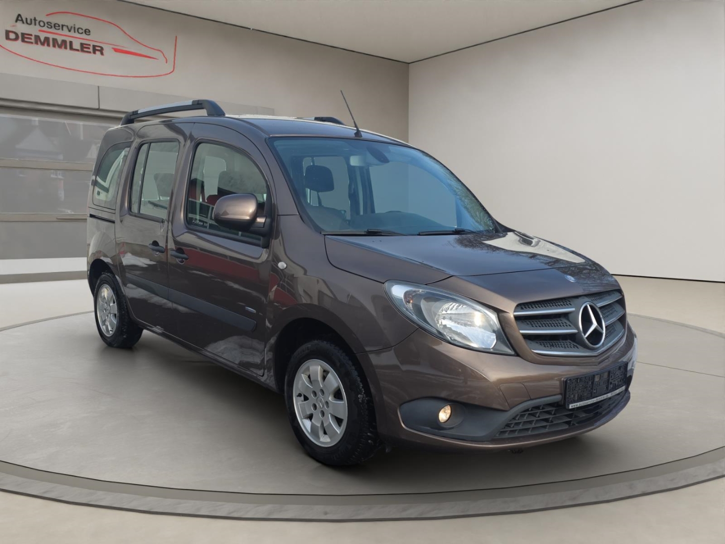 Mercedes-Benz Citan Klima,Anhängerkupplung, Sitzheizung, PDC, limonitbraun metallic – Bild 3