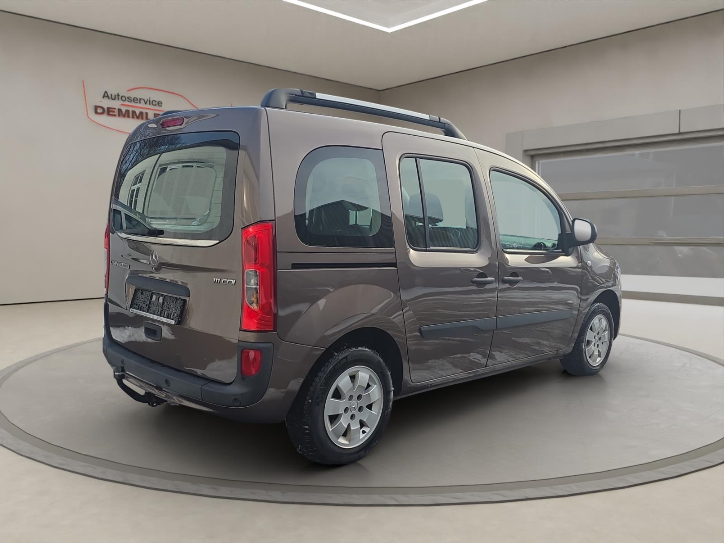 Mercedes-Benz Citan Klima,Anhängerkupplung, Sitzheizung, PDC, limonitbraun metallic – Bild 5