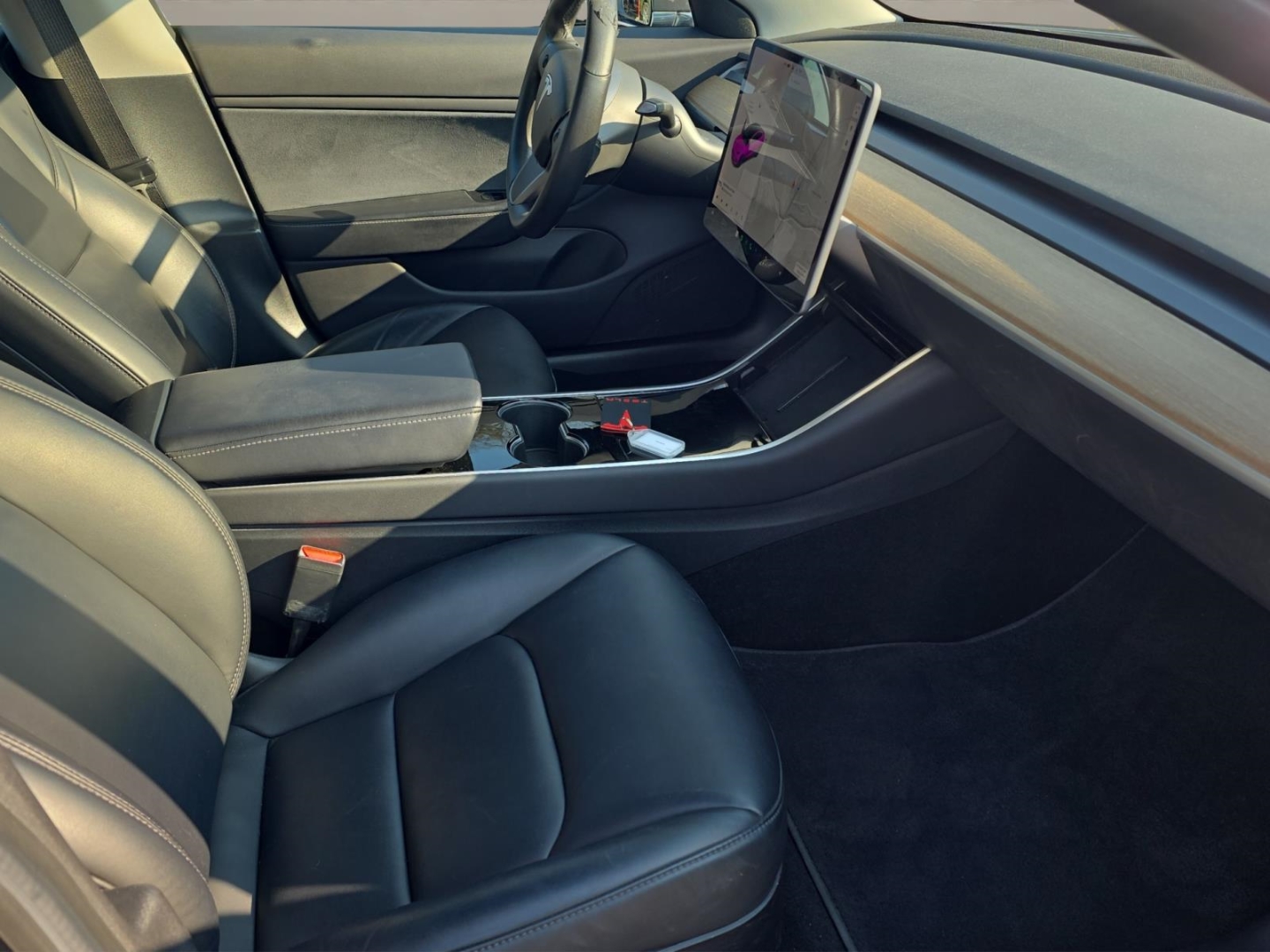 Tesla Model 3 Long Range Dual AWD, grau – Bild 9