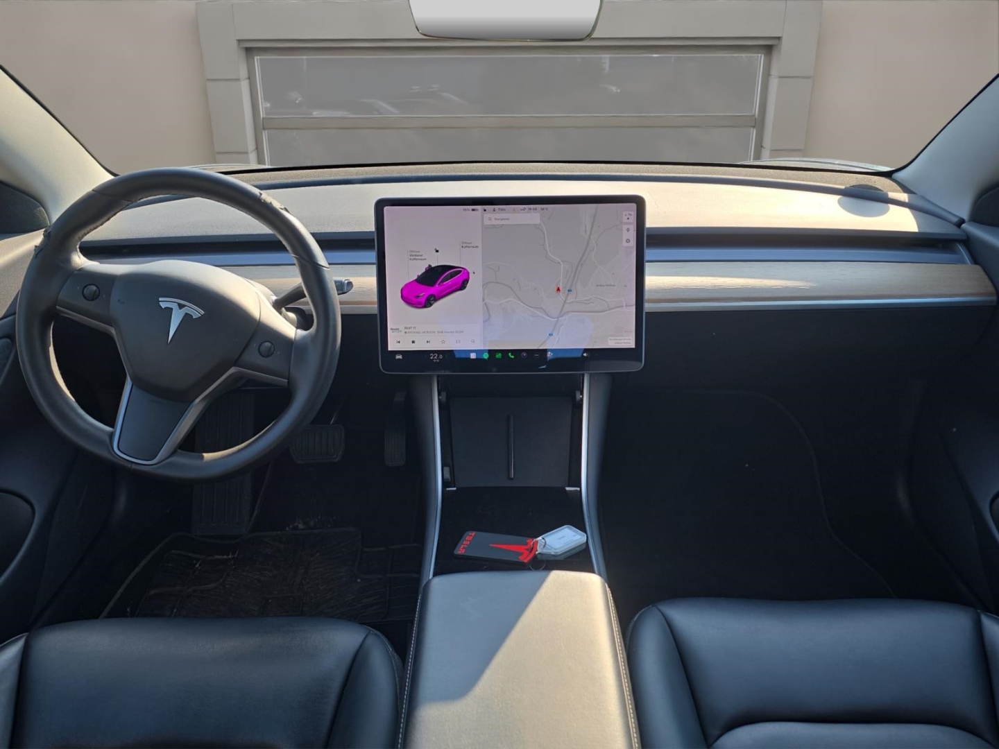 Tesla Model 3 Long Range Dual AWD, grau – Bild 11