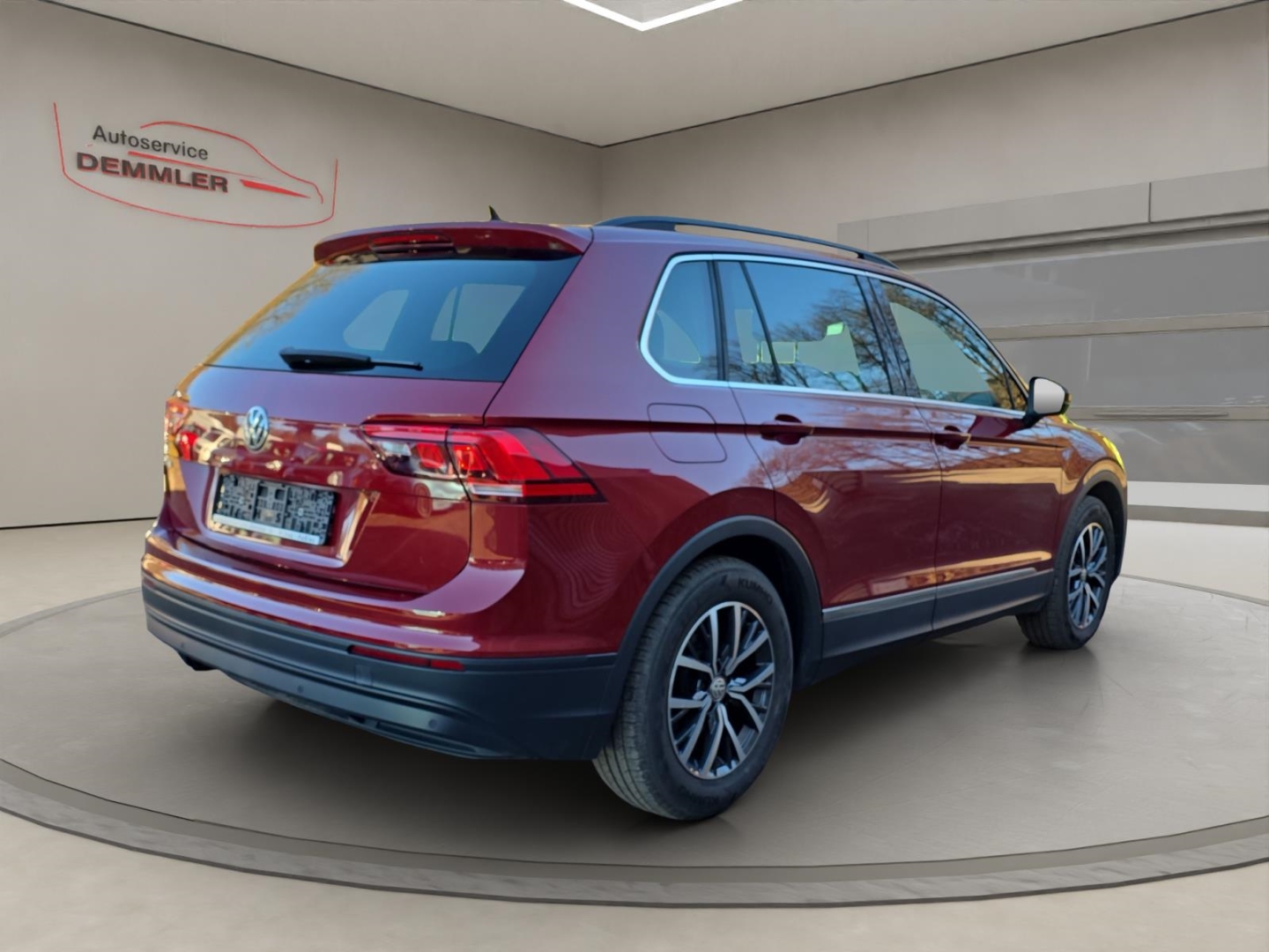 VW Tiguan 2.0 TDI,Climatronic,Standheizung, ACC,PDC, ruby red metallic (rot) – Bild 5