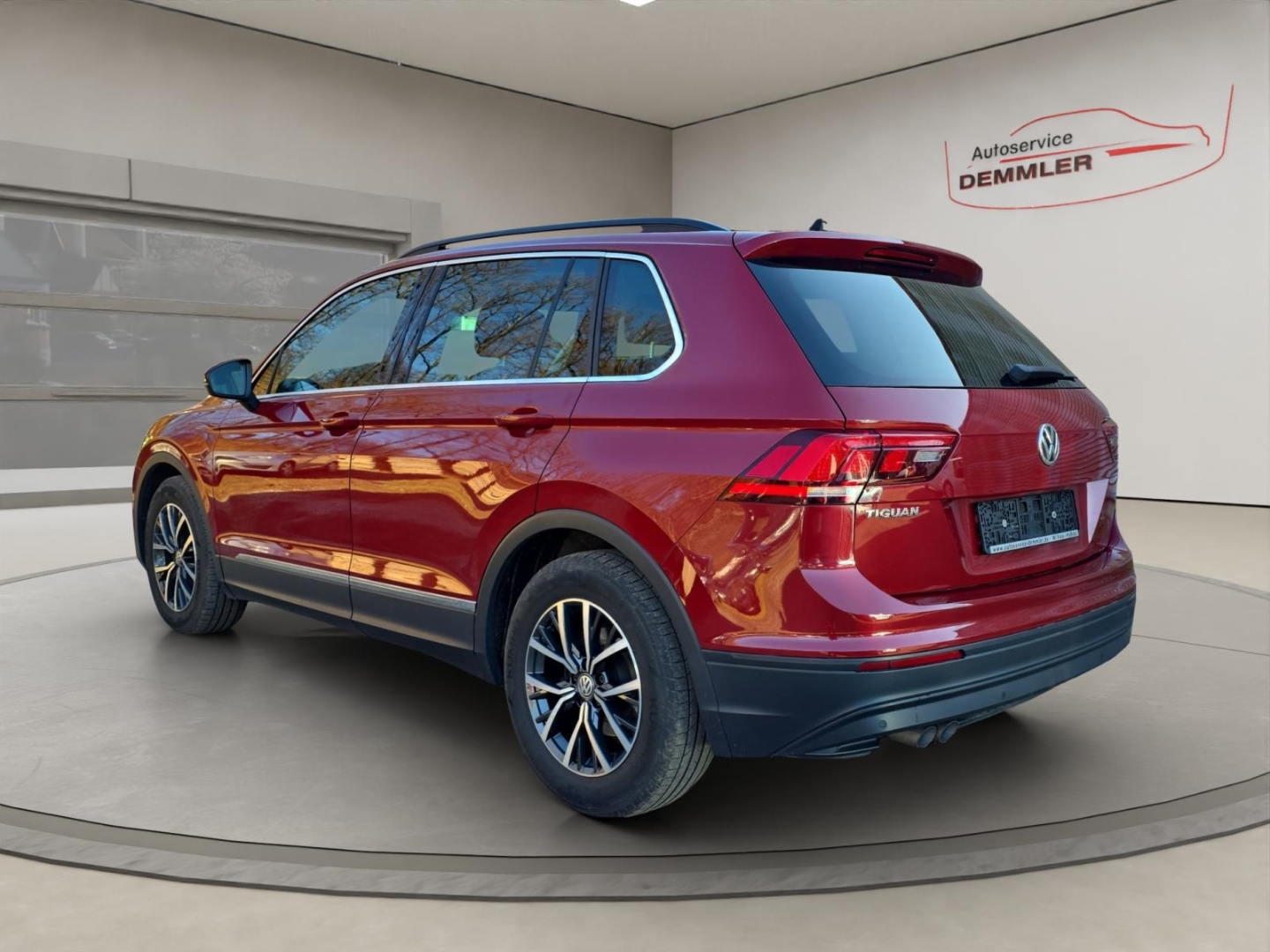 VW Tiguan 2.0 TDI,Climatronic,Standheizung, ACC,PDC, ruby red metallic (rot) – Bild 7