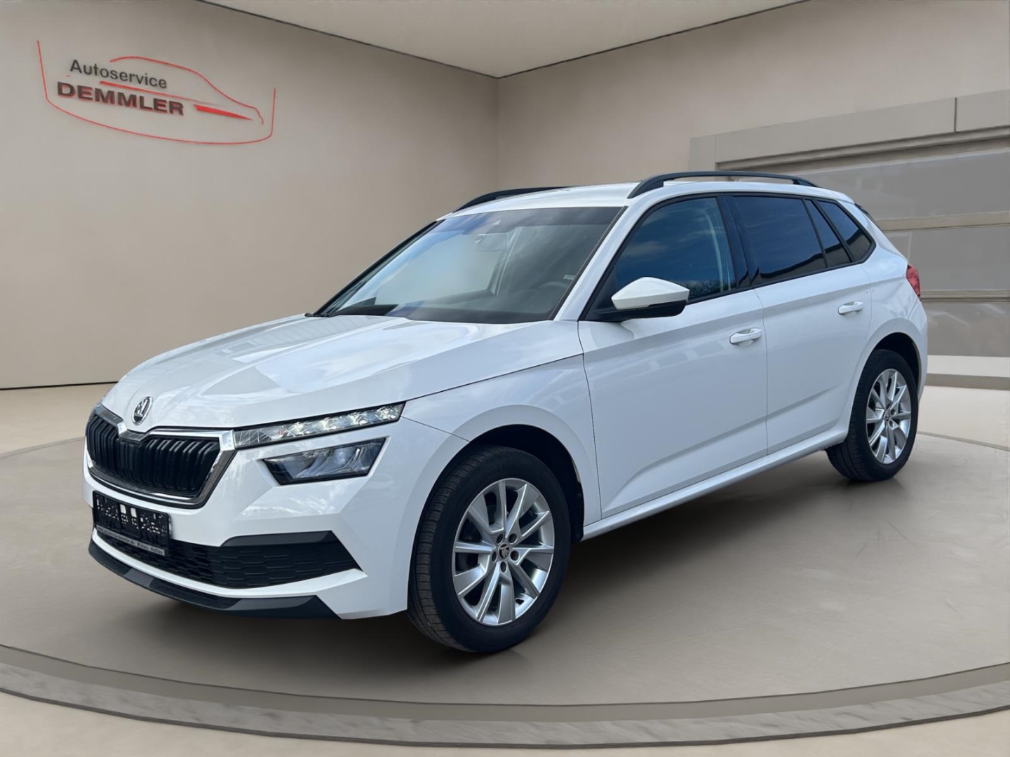 Skoda Kamiq 1.0 TSI ,LED, Klima,Sitzheizung,Parksensoren, candy-weiss
